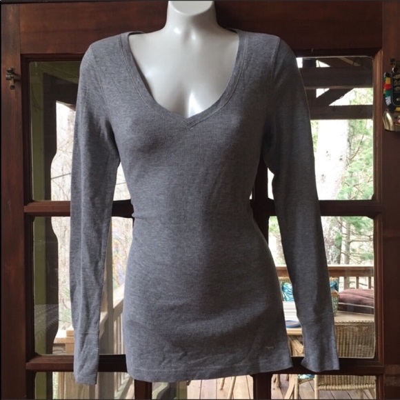 PINK Victoria’s Secret- SEXY Deep V Neck Top Sz M - Picture 3 of 7